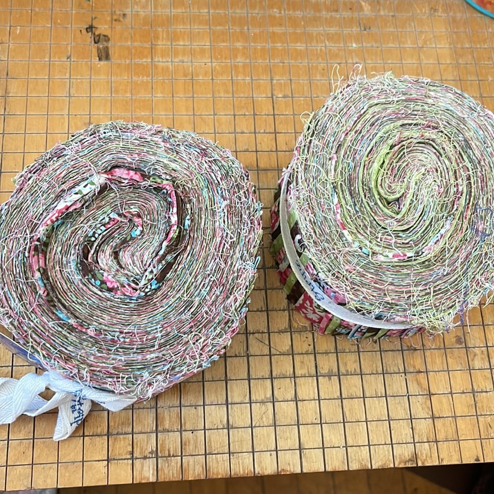 Quick Cuts Stripz Floral Jelly Roll Fabric Strips - Picture 5 of 5